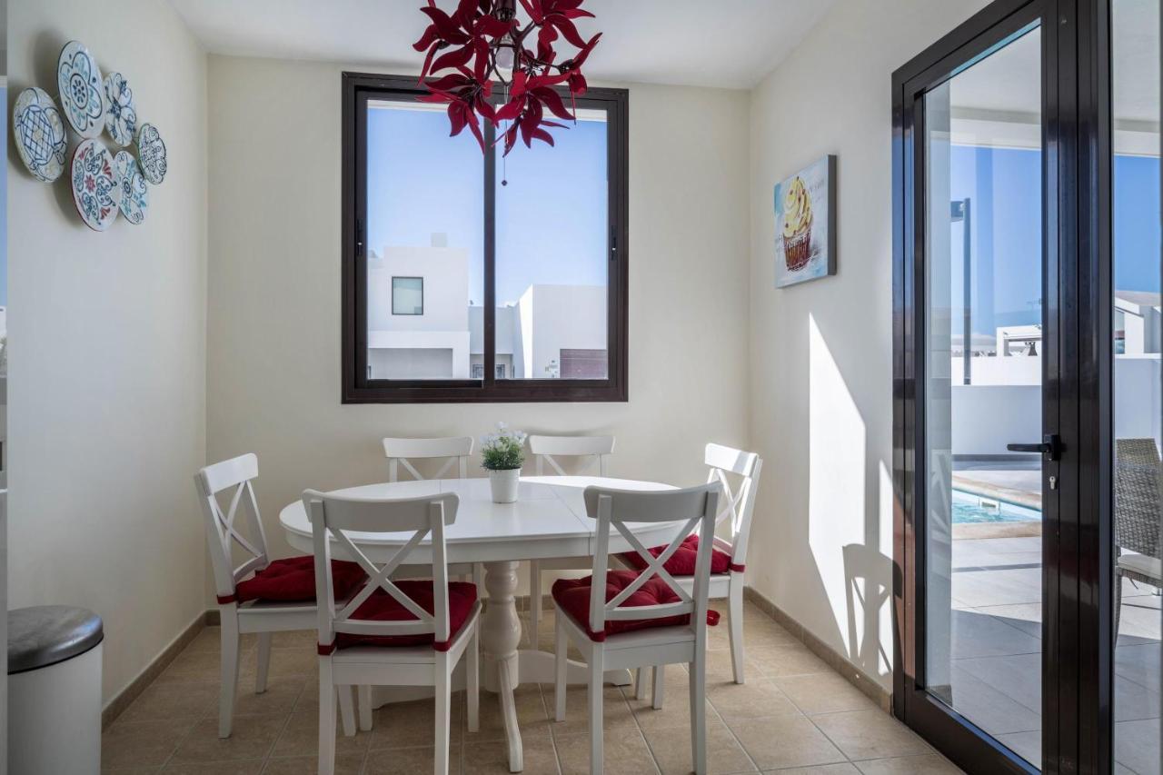 Casa Dubh Linn Playa Blanca  Zewnętrze zdjęcie